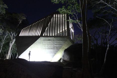 BNKR : Sunset chapel à Acapulco
