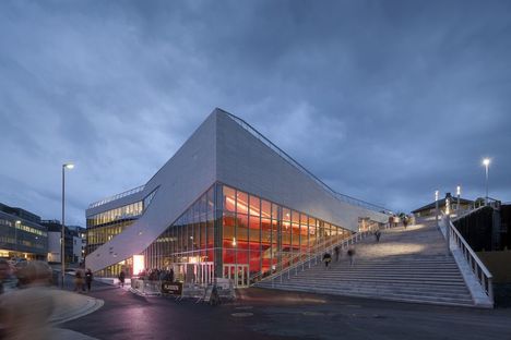 3XN architects : Centre culturel Plassen en Norvège

