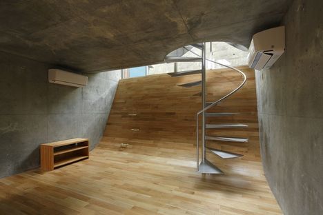 Takeshi Hosaka: une maison sur un terrain de 60 m² à Yokohama
