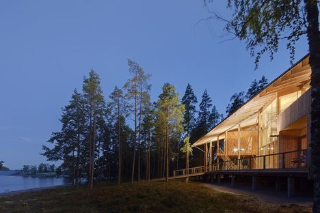 Koponen: maison sur le lac Saimaa en Finlande 
