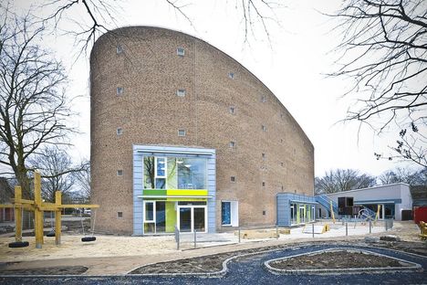 Bolles + Wilson : transformation d’une église en école maternelle à Münster 