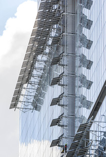 Façade en verre et panneaux photovoltaïques pour le Palais de Justice RPBW de Paris
