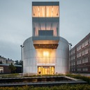 Béton et aluminium perforé pour un micro-musée dédié aux impressionnistes russes 
